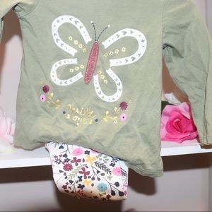 2 piece outfit. Long sleeve shirt and leggings